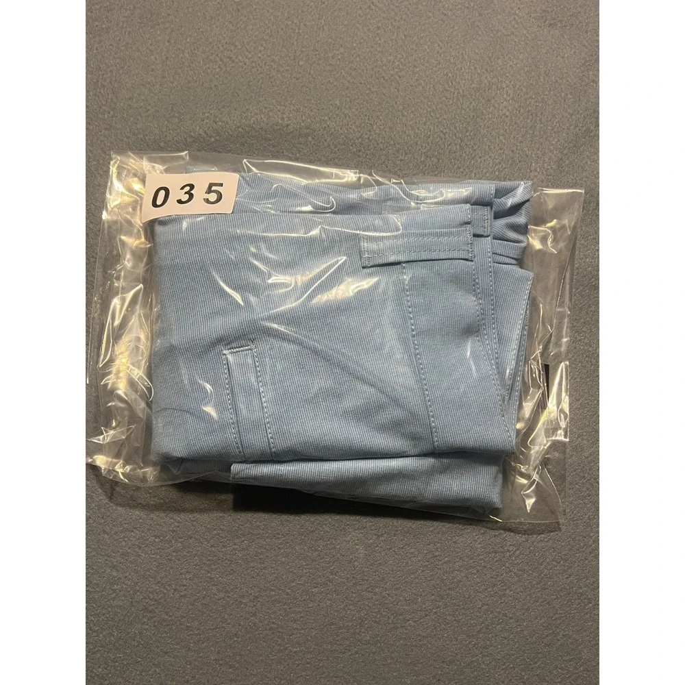 TravisMathew Golf Shorts Men's Size 35 Blue Striped Performance Stretch Chino